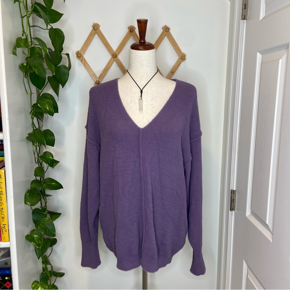 Aritzia Wilfred Free Hush Knit V-Neck Sweater Violet Haze